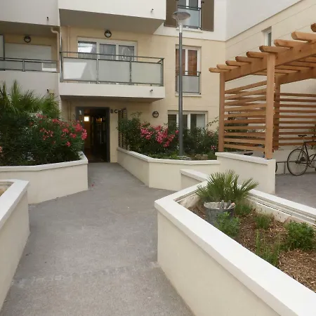 Beau Studio Nice Exterior photo